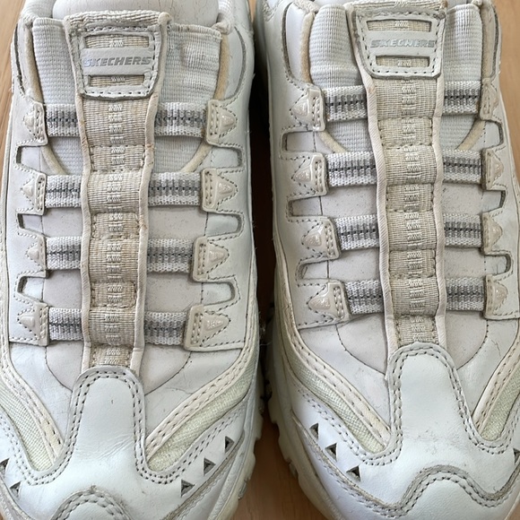 SKECHERS E-2 Sport Womens White Sneakers Stretch Slip On Fitness Shoes - 8 - Picture 12 of 12